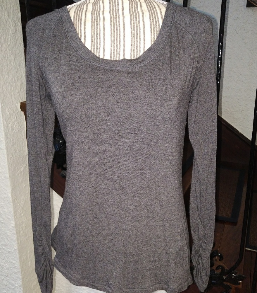Calia. Ladies. Long Sleeve T. Gray. Small.